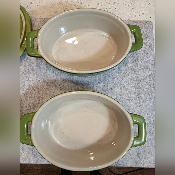Vintage avocado green stoneware mini covered casserole dish. Set Of 2, Like New. - Picture 7 of 13